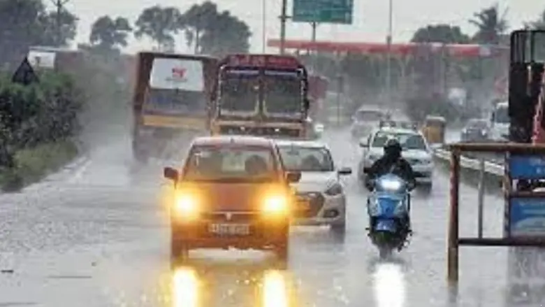 chennai-meteorological-center-has-said-that-heavy-rains-are-expected-in-7-districts-including-tanjore-nagai-and-tiruvarur-today-while-heavy-rains-have-occurred-in-a-few-parts-of-tamil-nadu